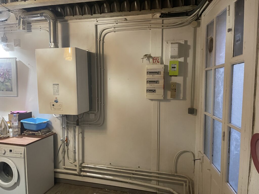 Installation, entretien, dépannage d'un système de pompe à chaleur air/eau