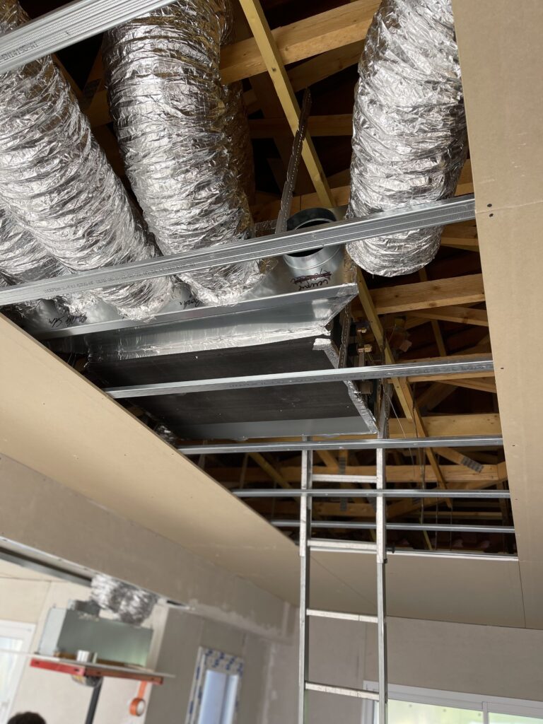 Installation, entretien, dépannage d'un système de gainable